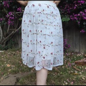 whimsical floral skirt!